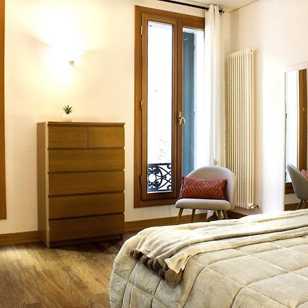 Dolfin Apartment * * * * * Treviso Luaran gambar